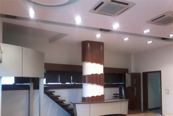 Splendour Halls 3