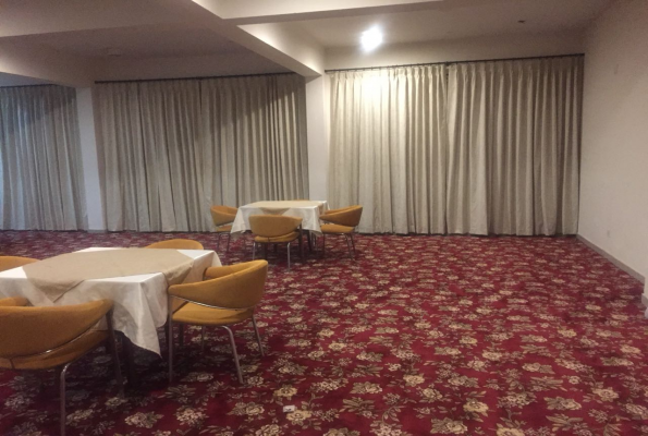 Country Club 1