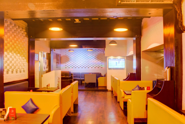Kosmic Sheesha Lounge 3