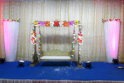 Nidhivan Lawn