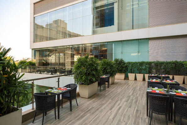 Renaissance Hotel 2