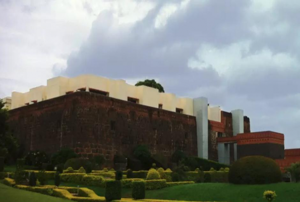 Fort Jadhavgadh 4
