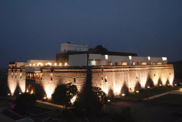 Fort Jadhavgadh