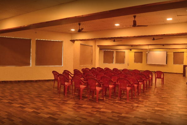Giriraj Hill Resort 5