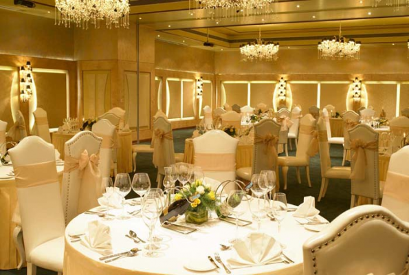 Zuri Hotels & Resorts 1