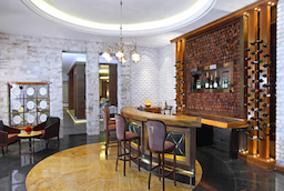 Sheraton Grand Pune Bund Garden Hotel