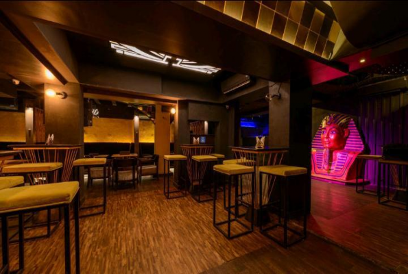 Pharaoh Lounge 5