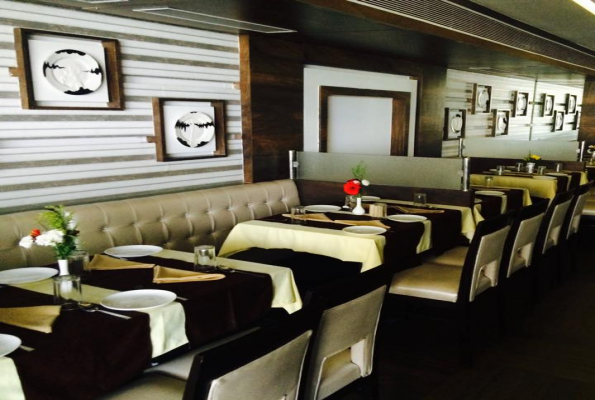 Shashwath Family Restaurant & Bar