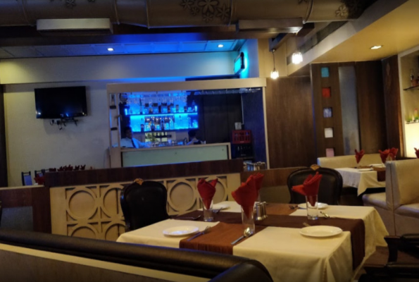 Fusion Grill Dine & Lounge