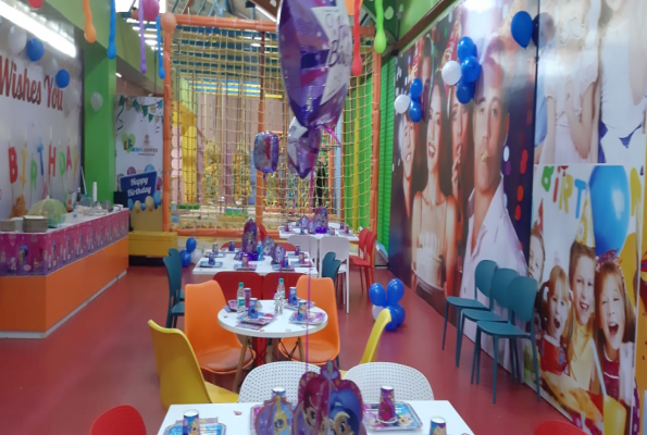Skyjumper Trampoline Park 2