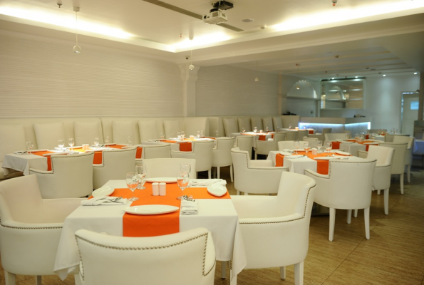 Muraqqa  The Indian Restaurant 2