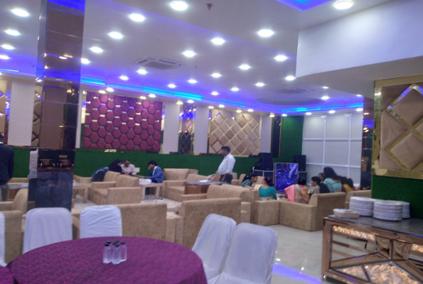 Clarks Inn Kaushambi 2