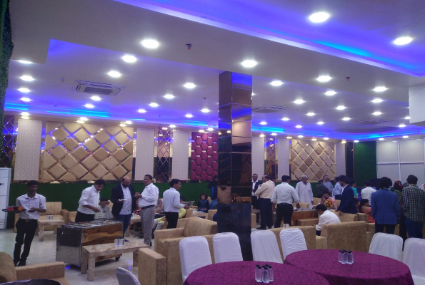 Clarks Inn Kaushambi 4