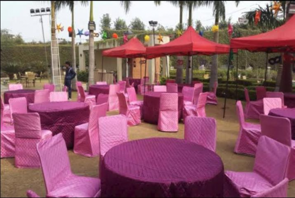 Club Patio 1