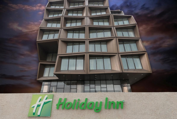 Holiday Inn 1