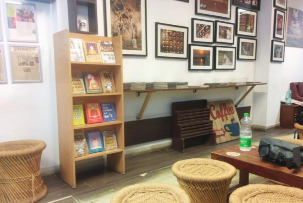 Kunzum Travel Cafe 1