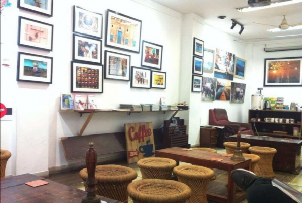 Kunzum Travel Cafe 3