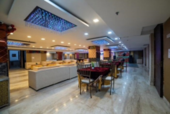 Supreme Residency Guest House And Dining 4
