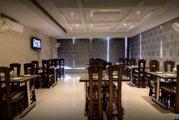 Hotel Impress 1