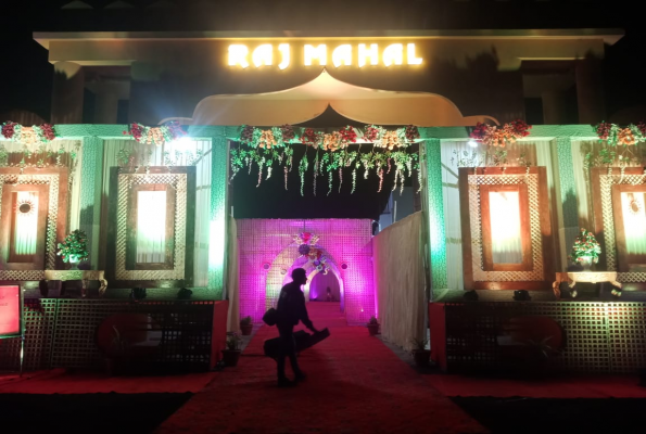 Raj Mahal Banquet & Lawn 4