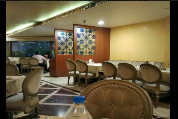 Sarvi Restaurant 4