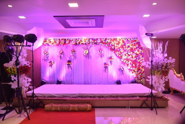 Dvsr Hotel 2