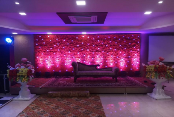 Dvsr Hotel 3