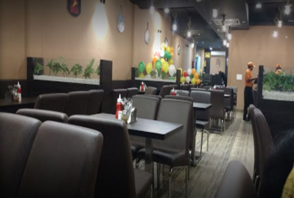 The Pizza Dine 4