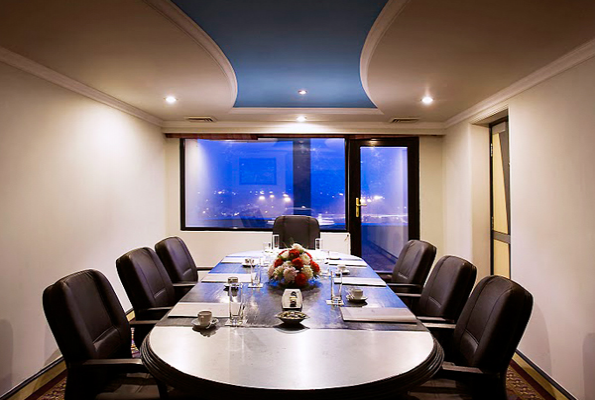 Hotel The Suryaa 5