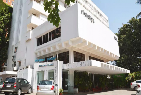 Hotel Chalukya 4