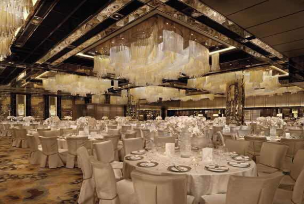 Hotel Surya Grand 3