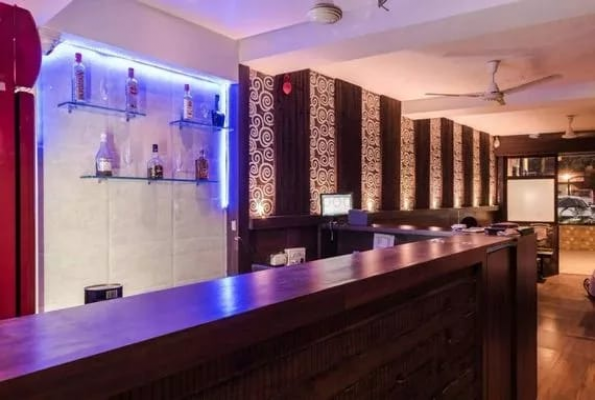 Hotel Veer Park 2