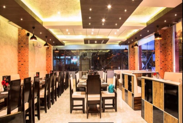 Curry On Restaurant 1