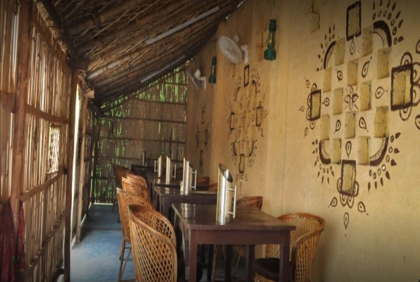 Mughlai Huttz The Restaurant 2