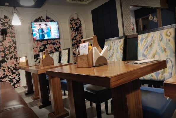 The Pebbles Bistro And Bar 3