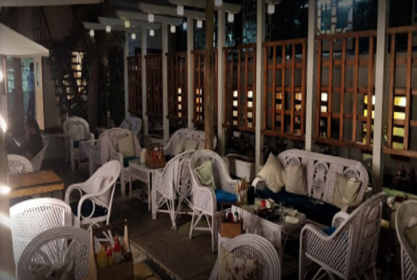 The Pebbles Bistro And Bar 2