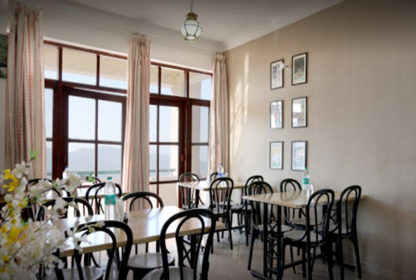 Hotel Chail Residency 3