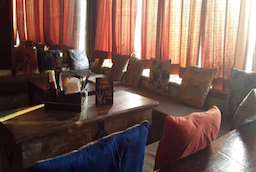 Cafe Delhi Heights Ambience