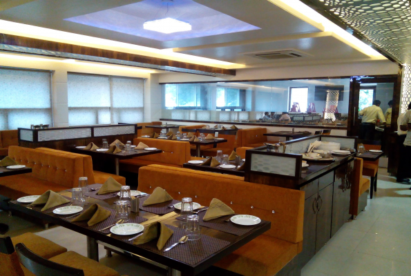 Rahul Restaurant And Bar