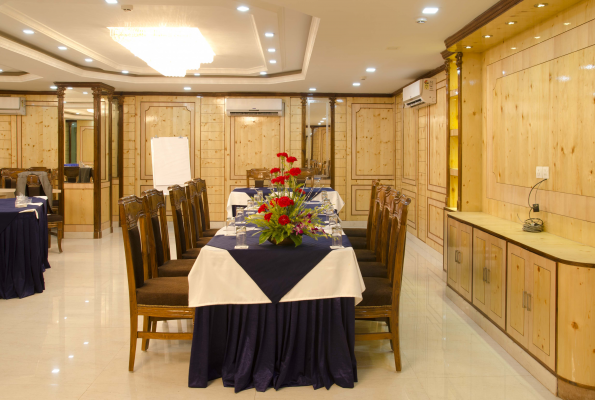 Hotel Thames International 2