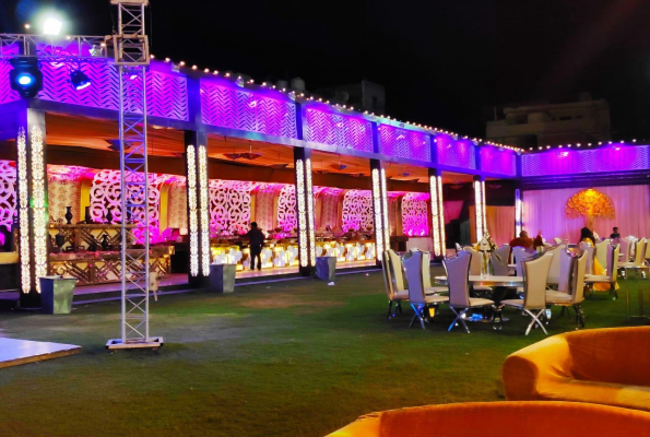 Golden Castle Party Lawns 4