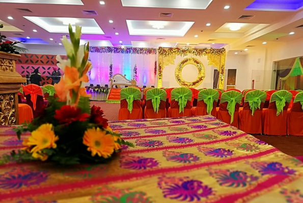 The Moments Banquet & Lawn 3