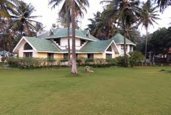 Estate Club And Resort 1