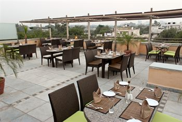 Tavisha Hotel 5