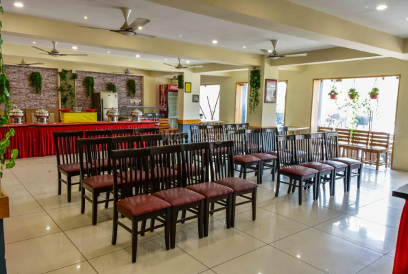 Tandoor Palace Hotel And Restaurant 4