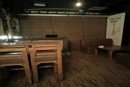 Smoksha Cafe & Lounge