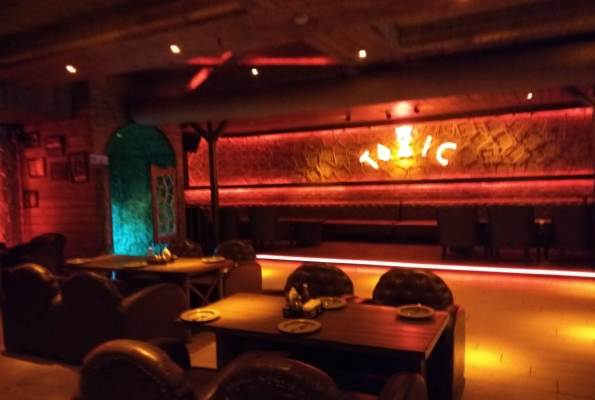 Toxic Lounge And Bar