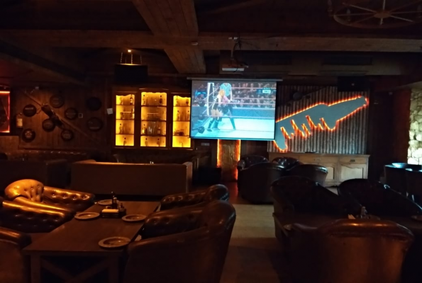Toxic Lounge And Bar 3