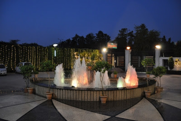 Lilywhite Hotel 4