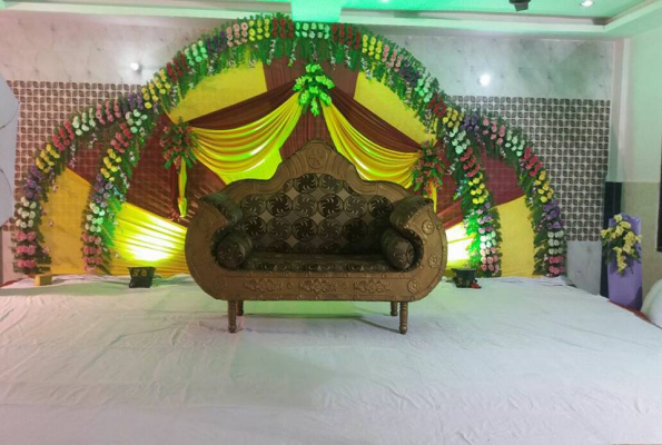 Chandra Banquet And Lawn 4